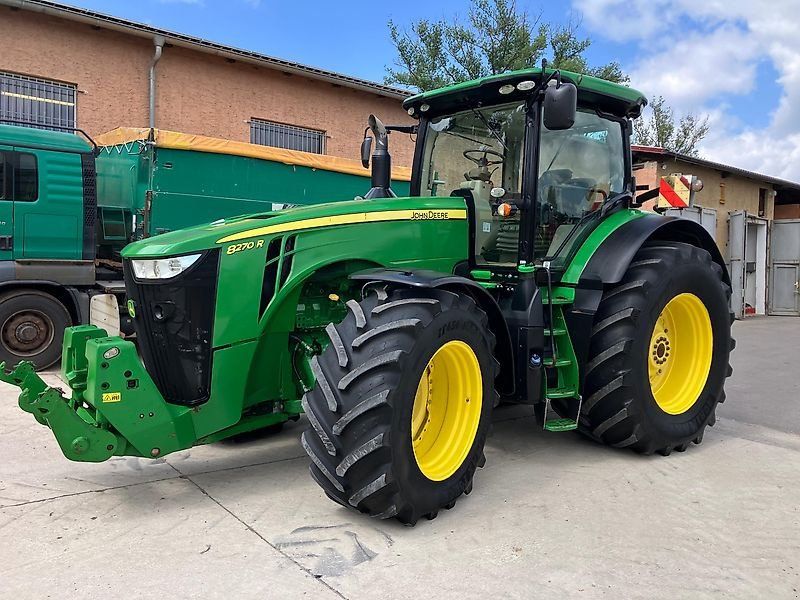 John Deere 8270R *E23* Motor überholt