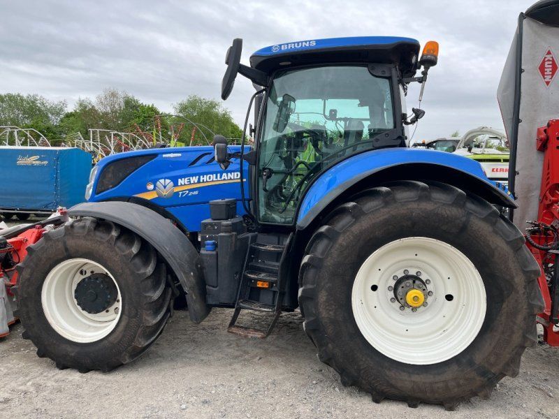 New Holland T7.245 AC AUTO COMMAND, FKH + FZW, nur 3.830 h !