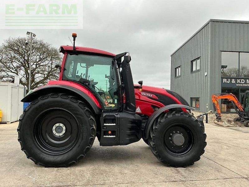 Valtra t235 active (st25715)