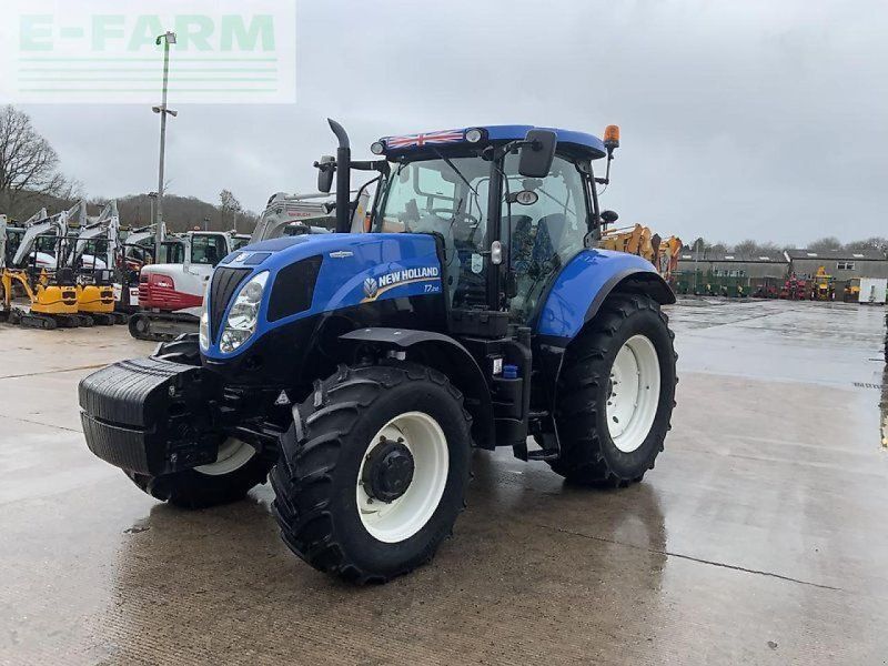 New Holland t7.210 auto command  (st25411)
