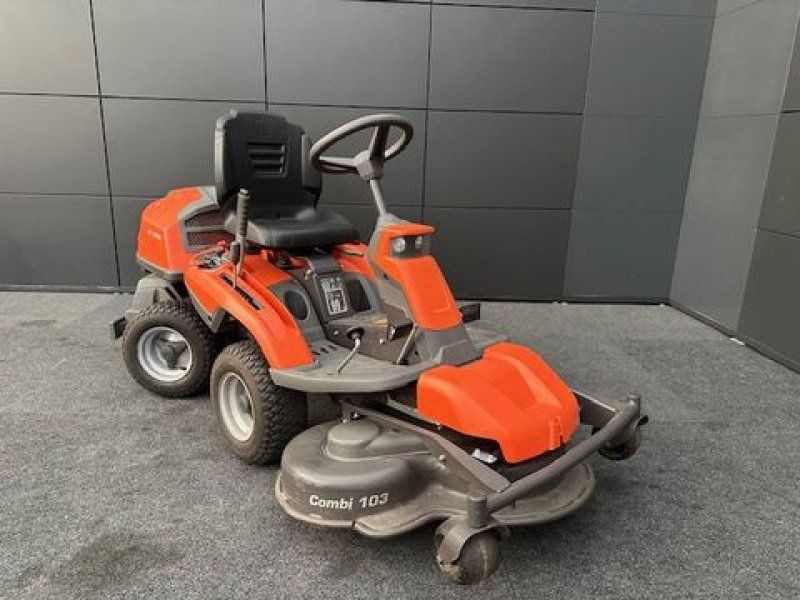 Husqvarna Rider R316TsX AWD mit 103cm Mähdeck,