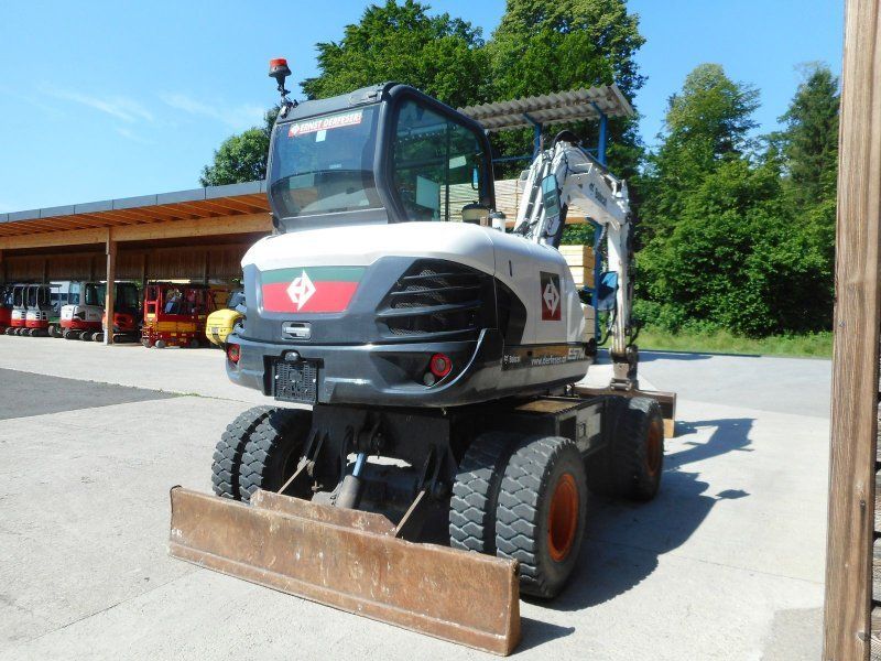 BOBCAT E57W mit POWERTILT + Straßenzul.