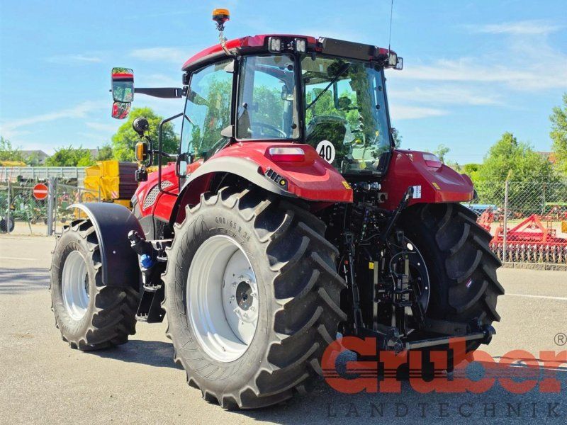 Case IH Farmall 120 M