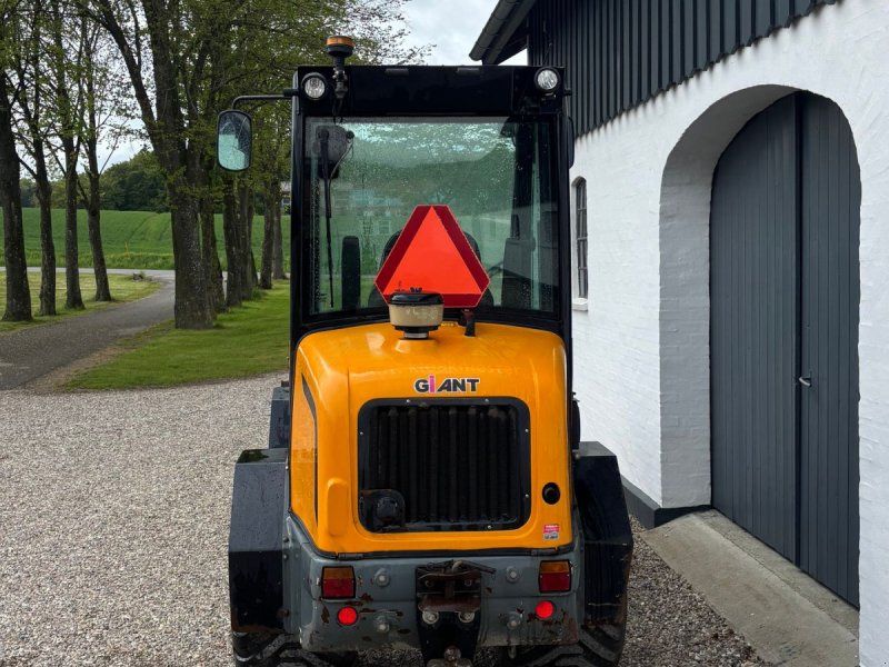 Giant V452T HD X-tra Hd