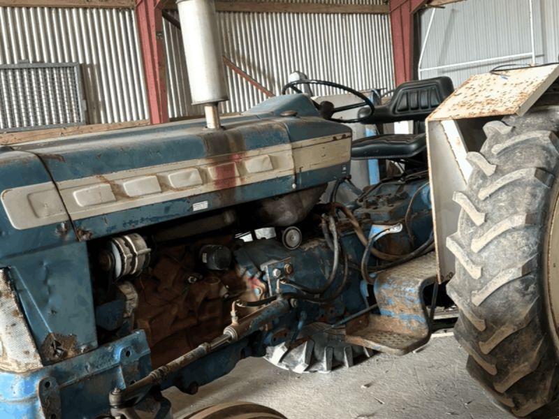 Ford 5000