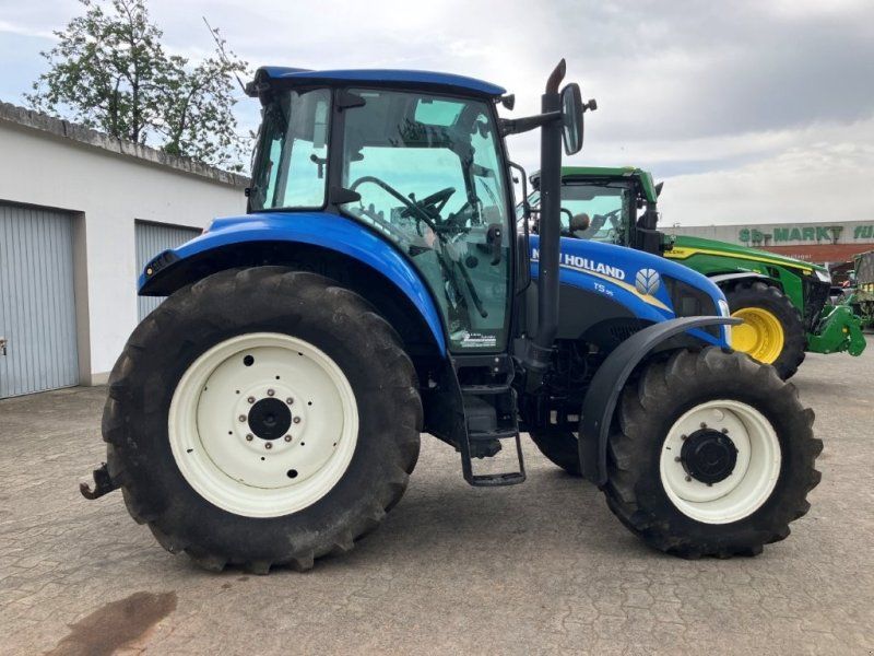 New Holland T5.95