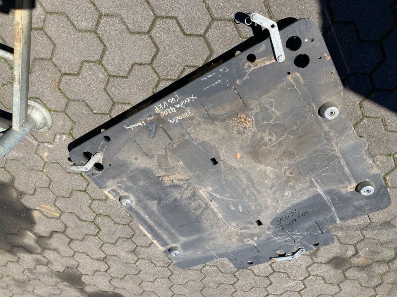 Claas Adapterplatte für Aufsattelgewichte Heck