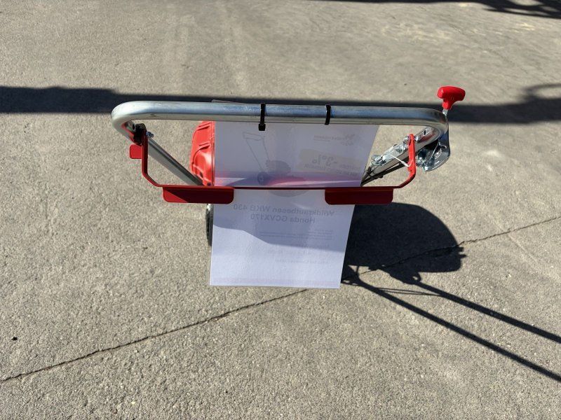 Westermann Wildkrautbesen WKB 430 mit 6 Zöpfen Honda Motor