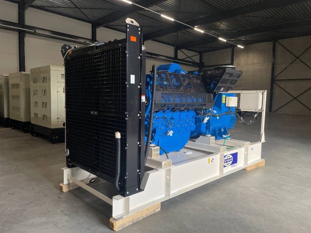 FG Wilson P900-1 - 900 kVA - Open Genset - DPX-16025-O