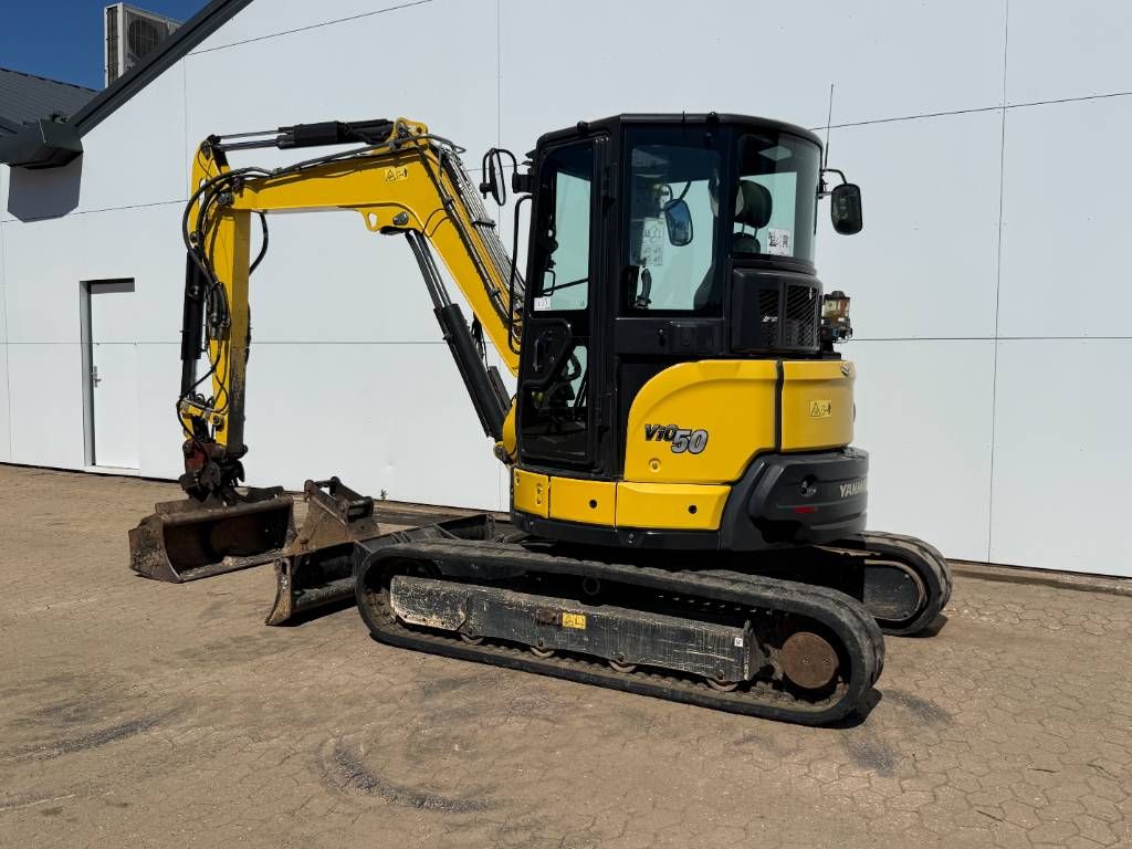 Yanmar VIO50-6A - Tilting Bucket / 2 Buckets Included