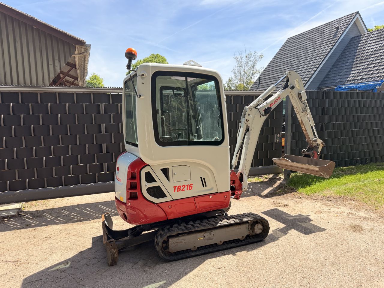 Takeuchi TB216 graafmachine kubota hitachi yanmar bobcat