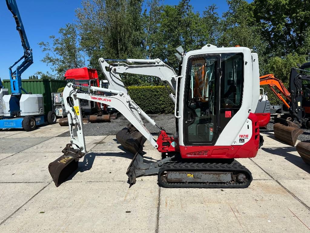 Takeuchi TB 216 2 st. 2016 en 2017