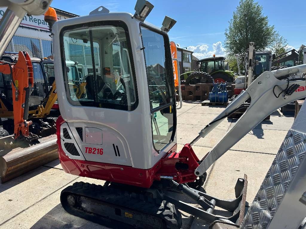 Takeuchi TB 216 2 st. 2016 en 2017
