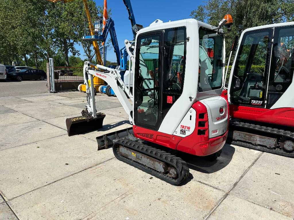 Takeuchi TB 216 2 st. 2016 en 2017