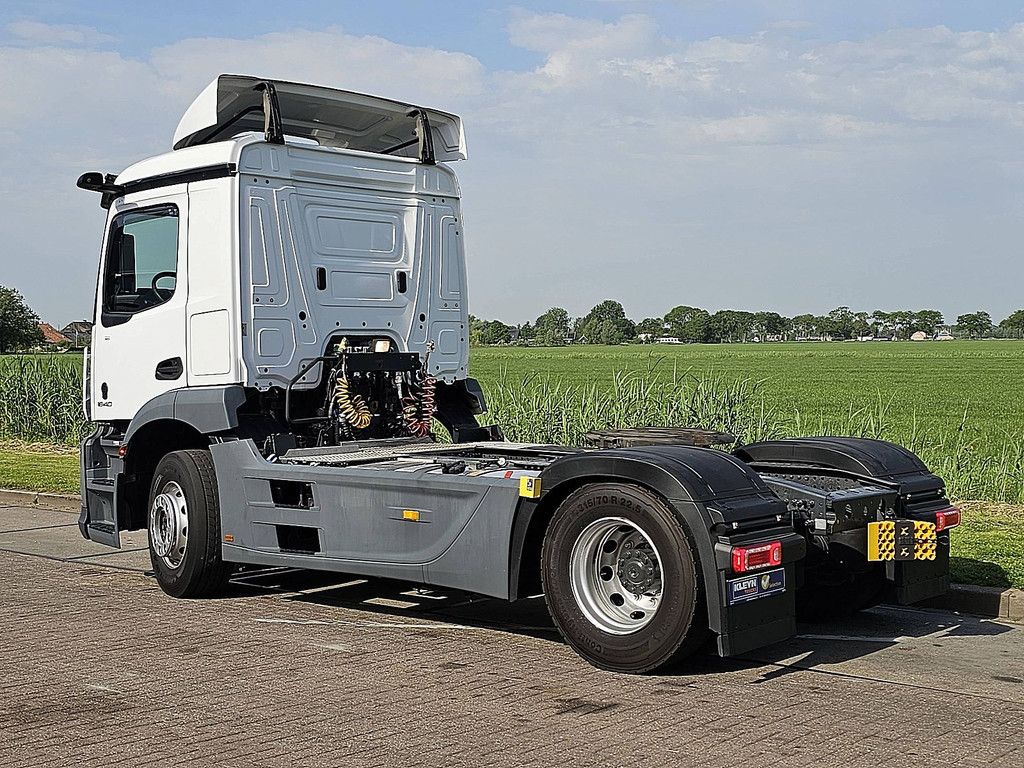MERCEDES-BENZ ACTROS 1840 shortcab xenon skirt