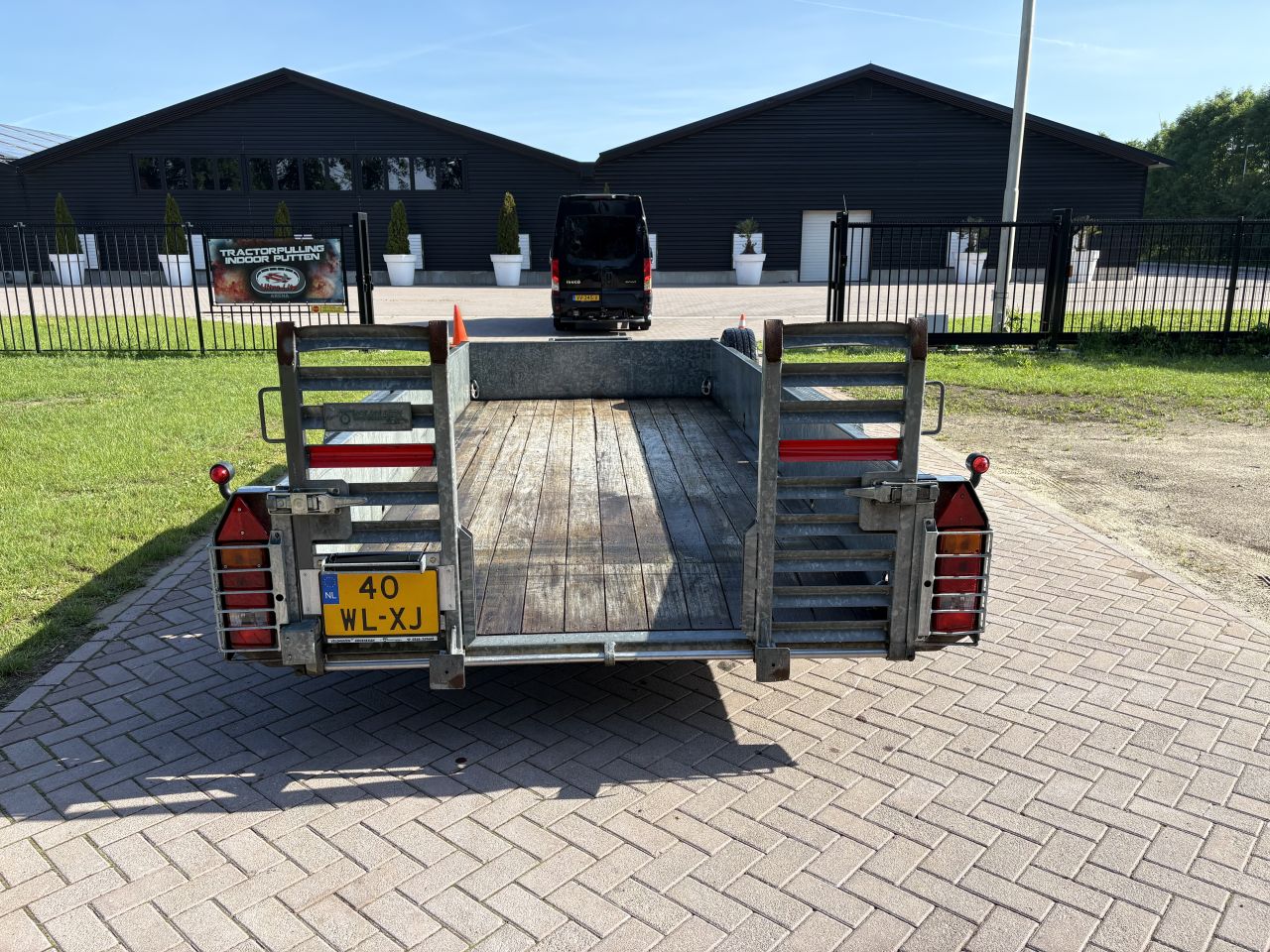 Be Oplegger 6 ton Veldhuizen luchtgeremd kuip aanhanger