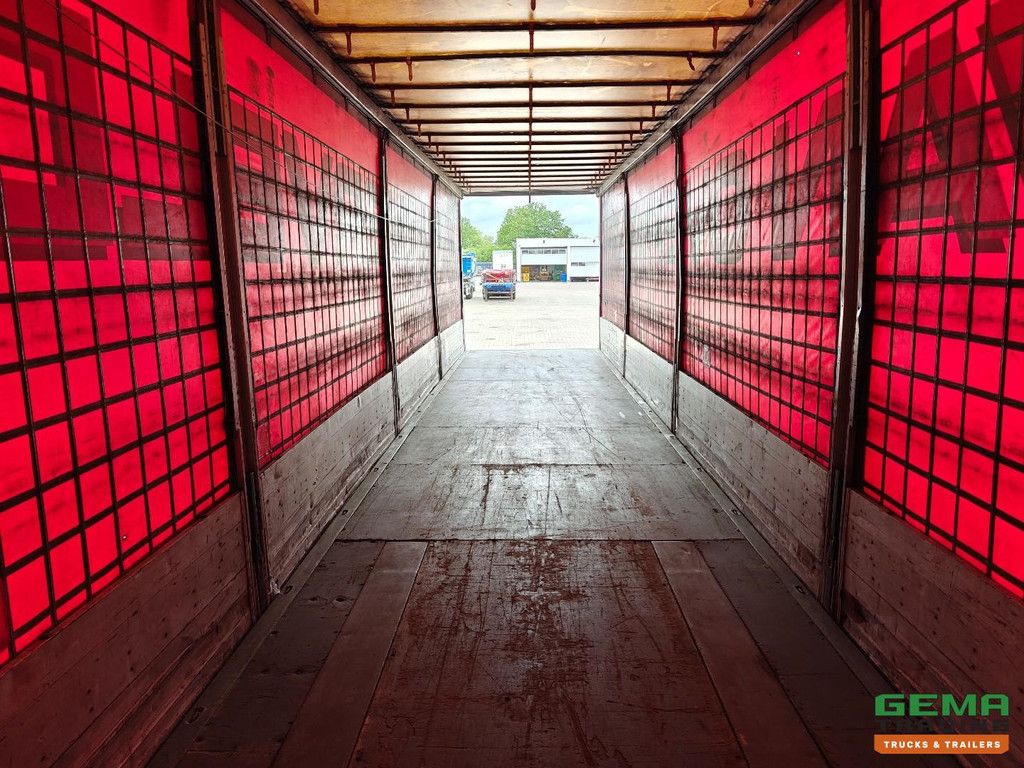 Schmitz SCS 24/L - 13.62 E B (S01) Curtainside curtains/Sliding roof - Galvanized - SAF Axles - Disc brakes - 07/2026 MOT