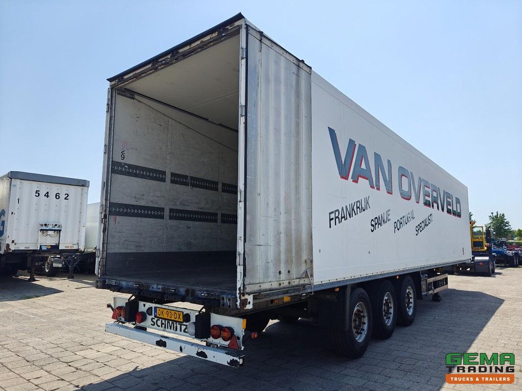 Schmitz SKO 24 Enclosed Body - Galvanized Chassis - 3-Axle SAF - Disc Brakes