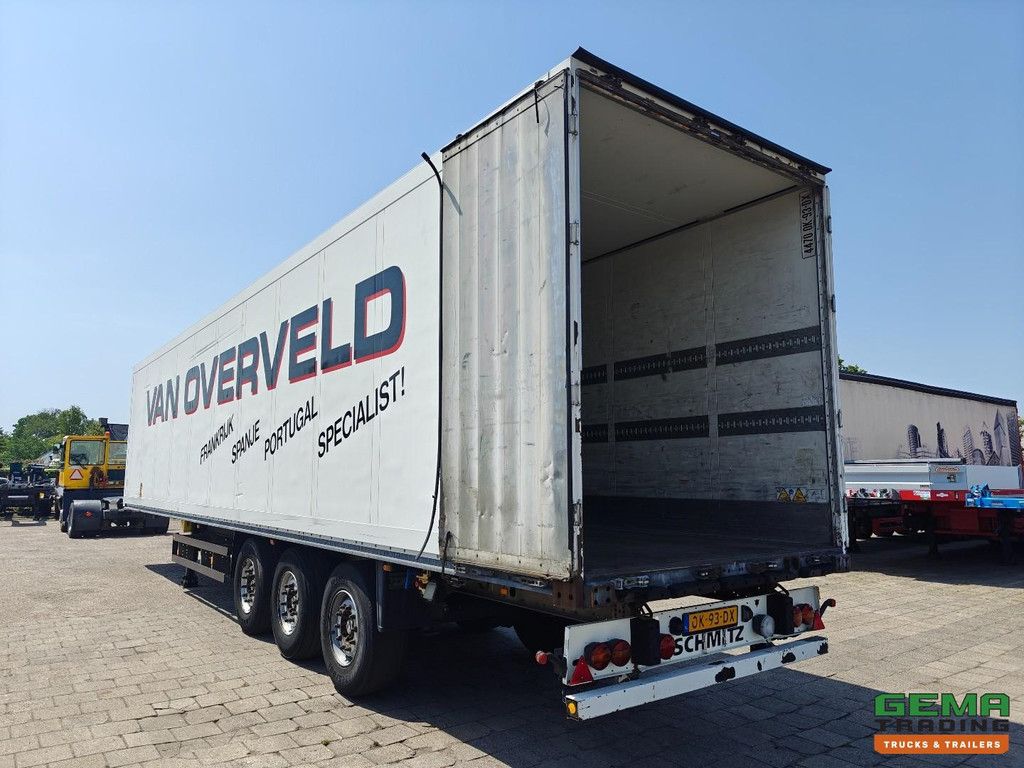Schmitz SKO 24 Enclosed Body - Galvanized Chassis - 3-Axle SAF - Disc Brakes