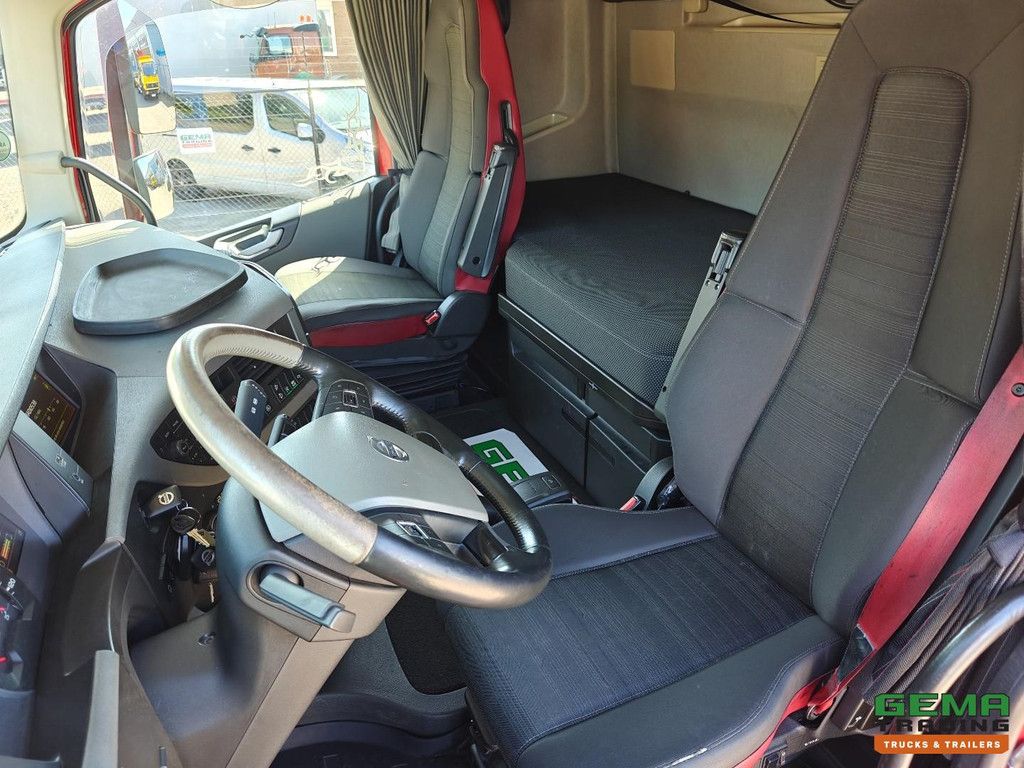Volvo FH 420 4X2 GlobeTrotter Euro6C - JB - ADR - IParkCool - VEB+ - Alcoa's - SmartTacho V2 - TOP!