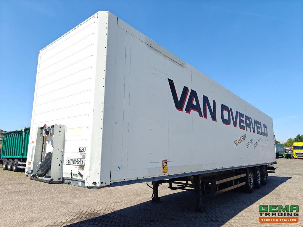 Schmitz SKO 24 Enclosed Body 13.6 Meters - Galvanized Chassis - 2 Lift Axles - 3 SAF Axles - Disc Brakes