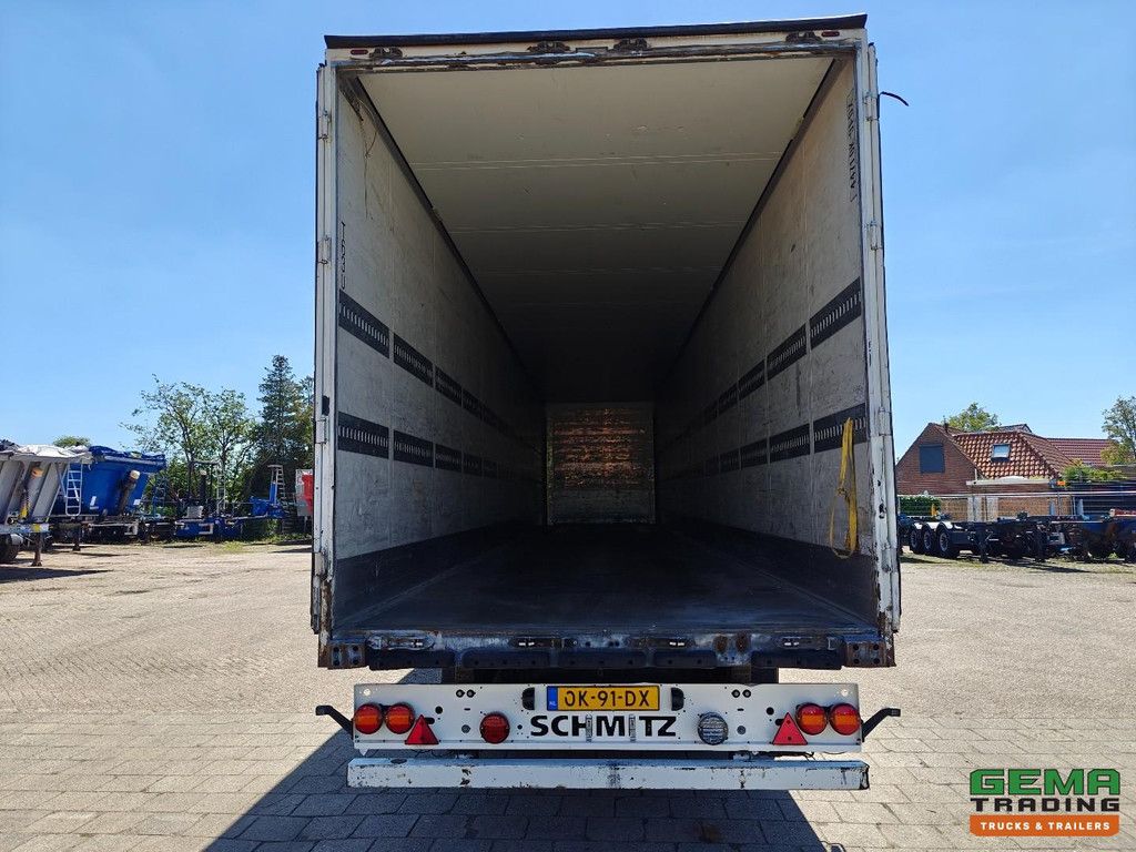 Schmitz SKO 24 Enclosed Body 13.6 Meters - Galvanized Chassis - 2 Lift Axles - 3 SAF Axles - Disc Brakes