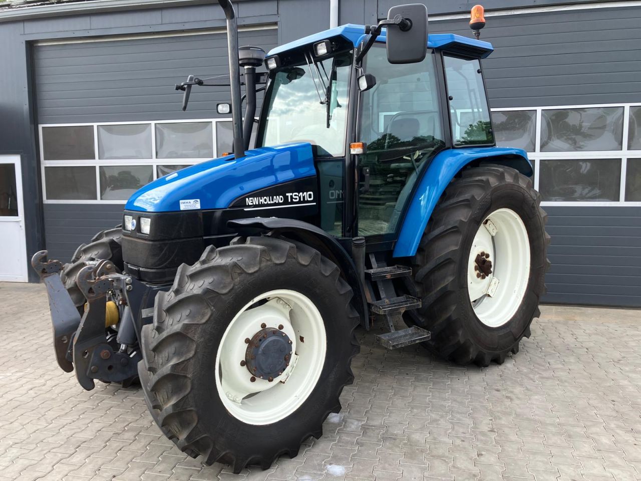 New holland ts110