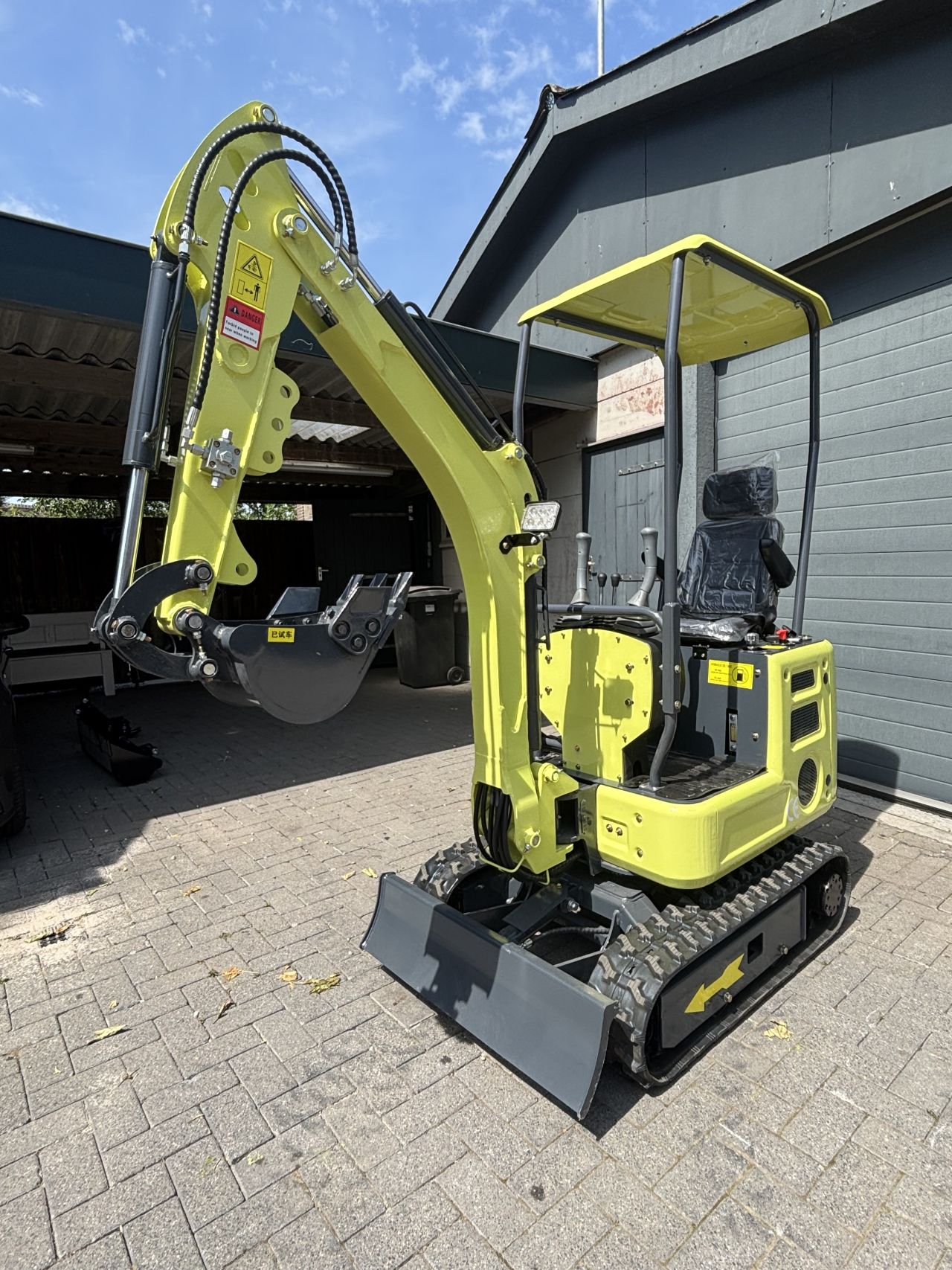 JMH minigraver 1000 kg zwenkgiek