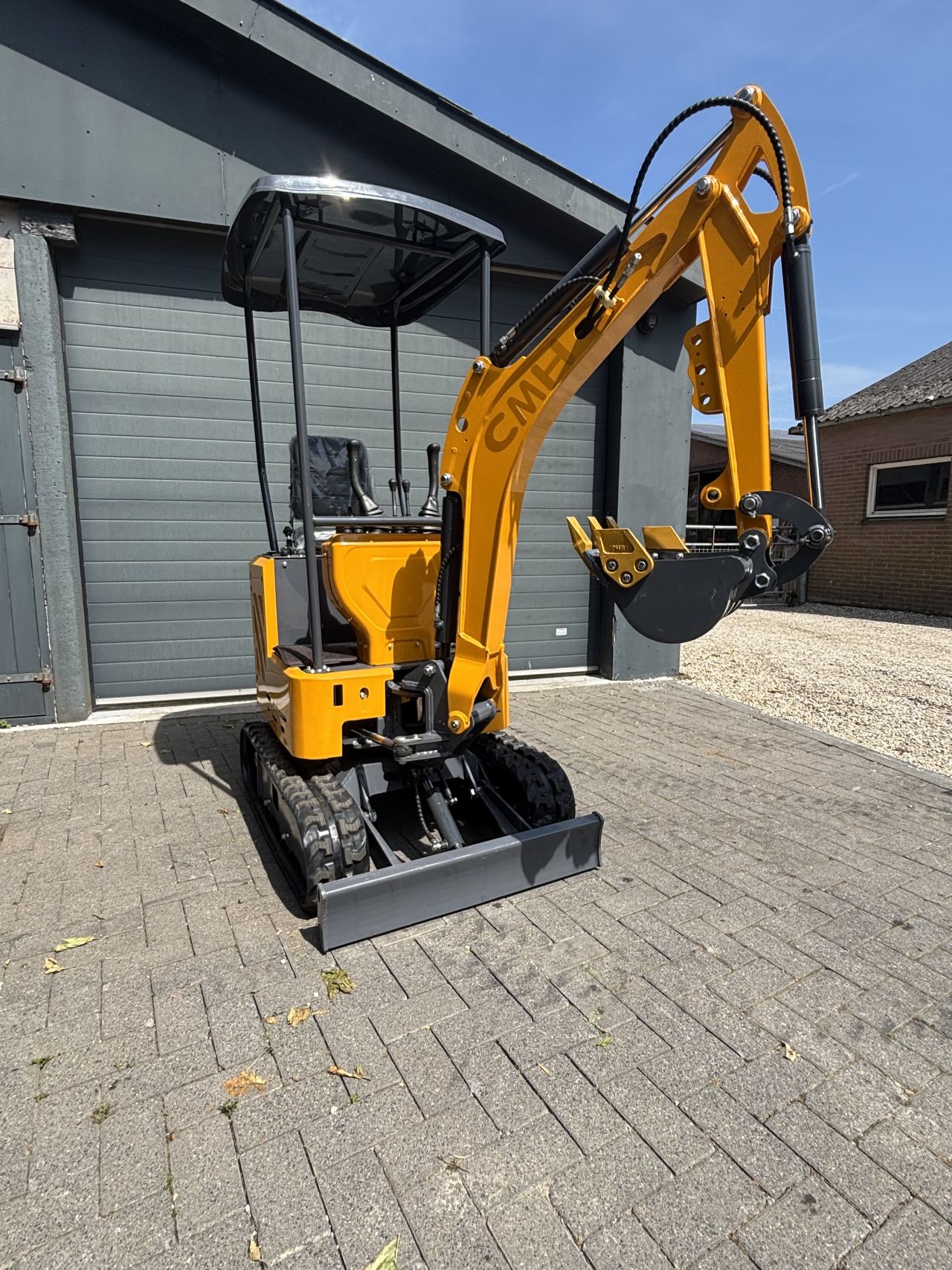 Cmh minigraver zwenkgiek