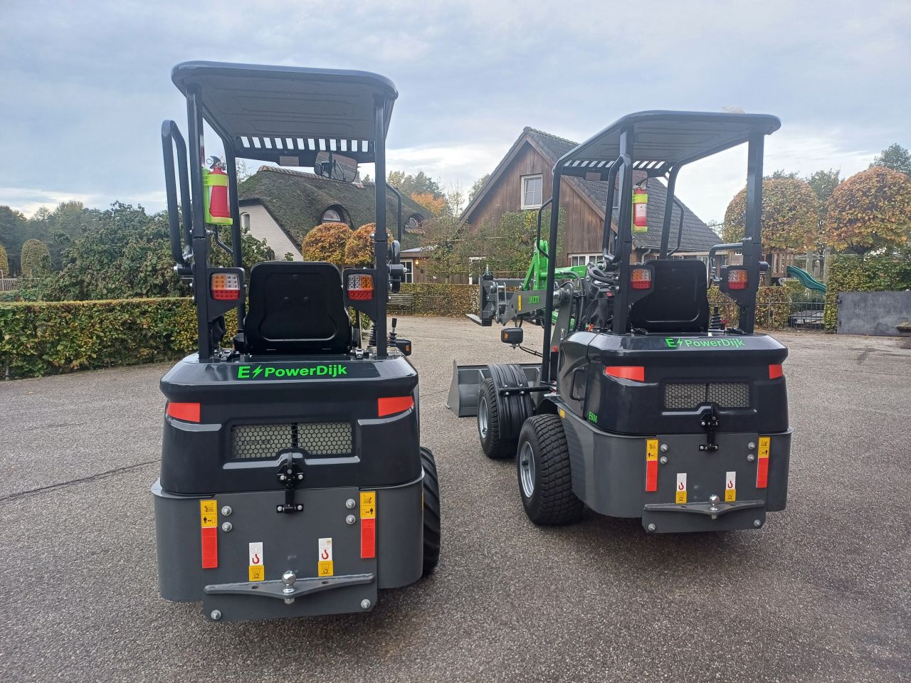 Mini shovel WCM 606