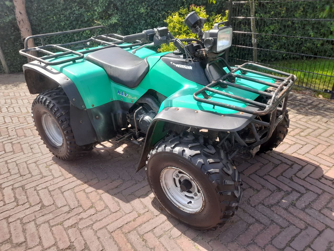Kawasaki KLF 300 Quad landbouwquad