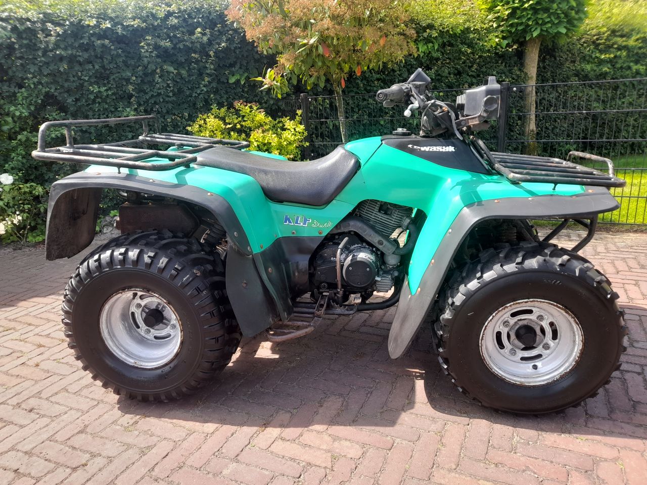 Kawasaki KLF 300 Quad landbouwquad