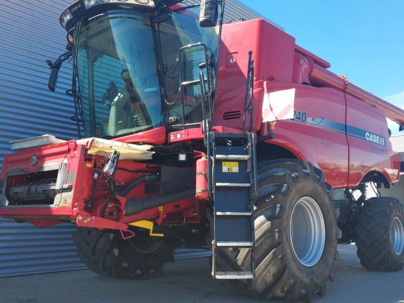 Case IH AF 8240