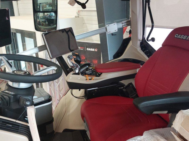 Case IH PUMA 260 CVXDRIVE