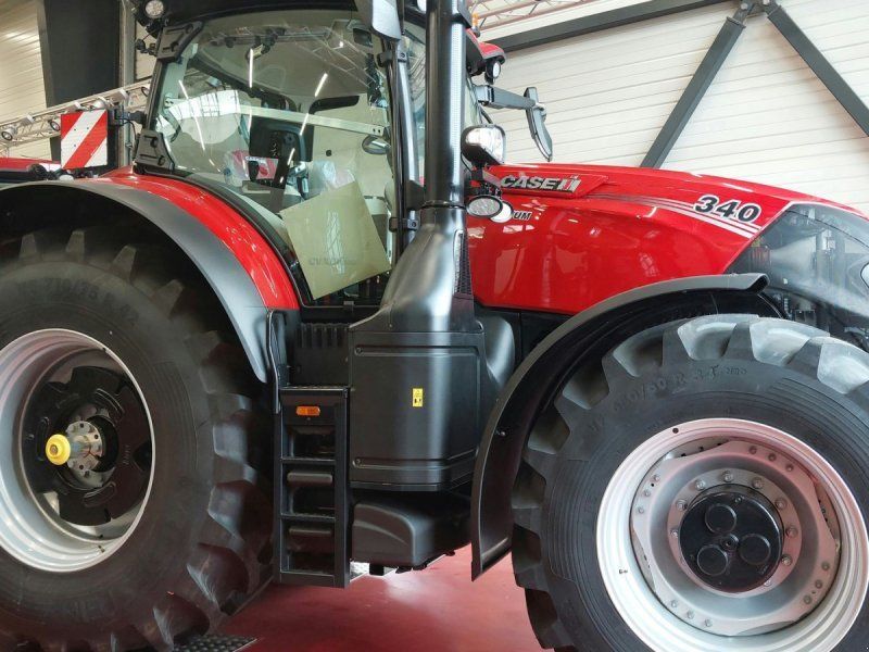 Case IH TUM 340 CVX