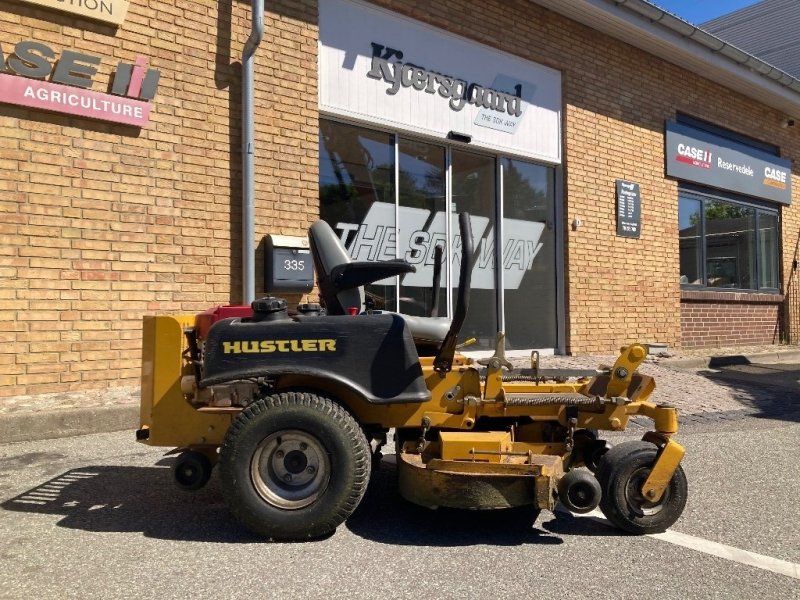 Hustler Fastrak 48