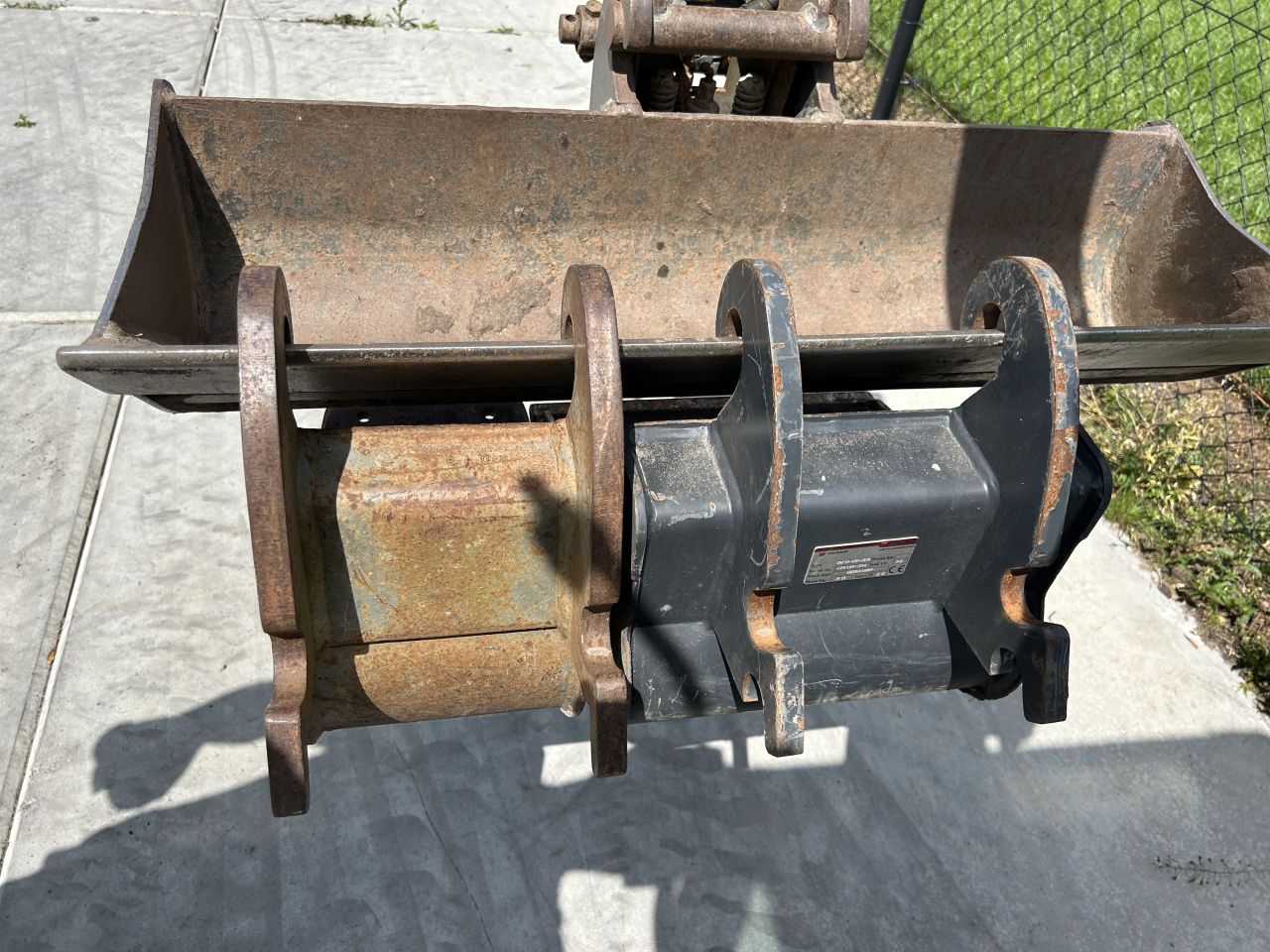 Complete New Holland E18 minigraver ( MARGE)