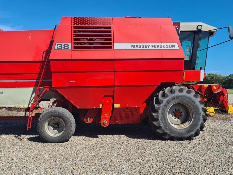 Massey Ferguson 38