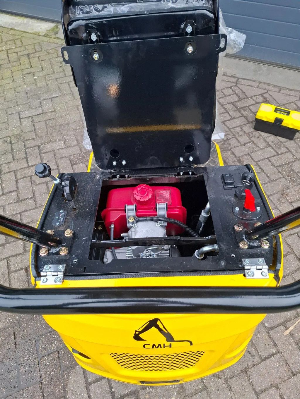CMH LX06 minigraver 72cm