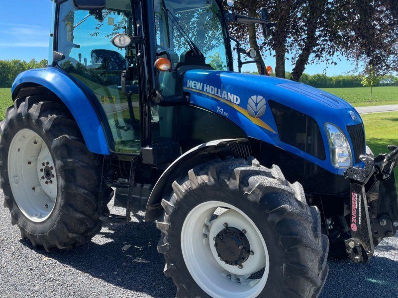 New Holland T 4.95