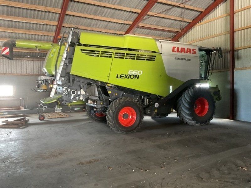 Claas LION 660