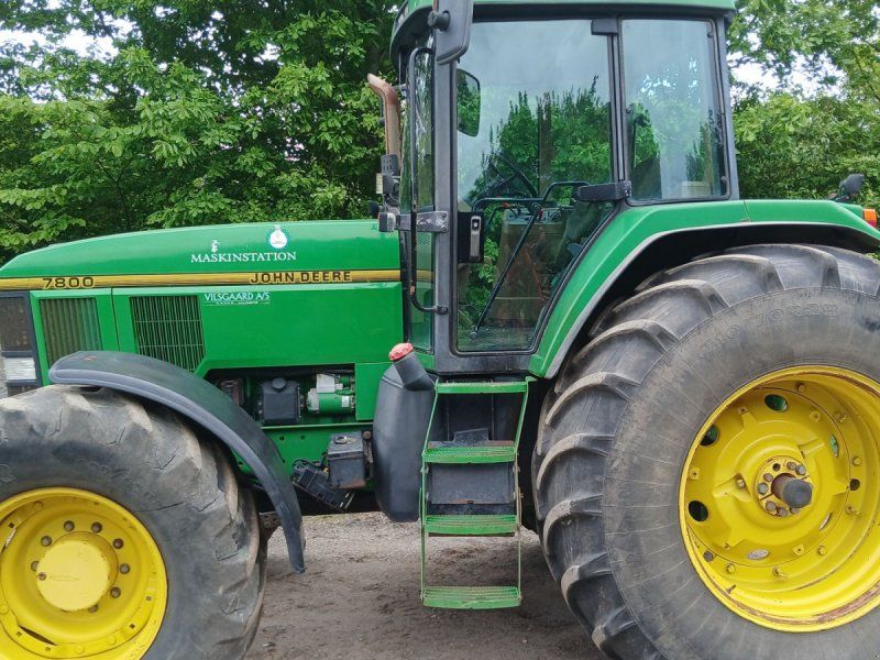 John Deere 7800