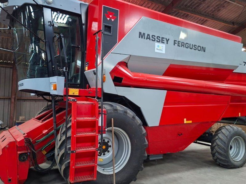 Massey Ferguson 7256 RS m. 20 fod Powerflow skærebord