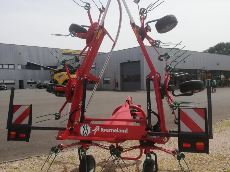 Kverneland 8568