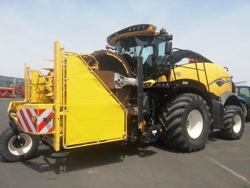 New Holland FR 780