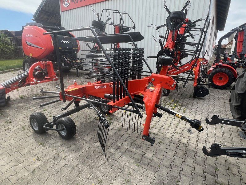 Kubota RA 1039