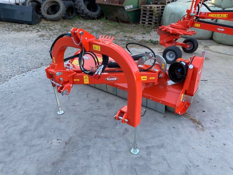 Kuhn TBE 22
