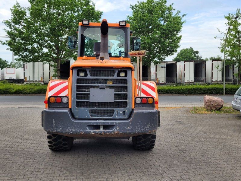 Doosan DL 200 mit Waage