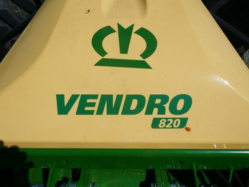 Krone Vendro 820