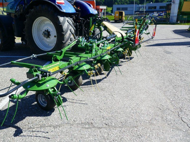 Krone Vendro 820